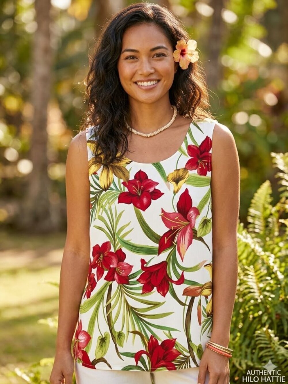 Hilo Hattie Women Size M Sleeveless 100% Silk Tropical Print Round Neck Tank Top